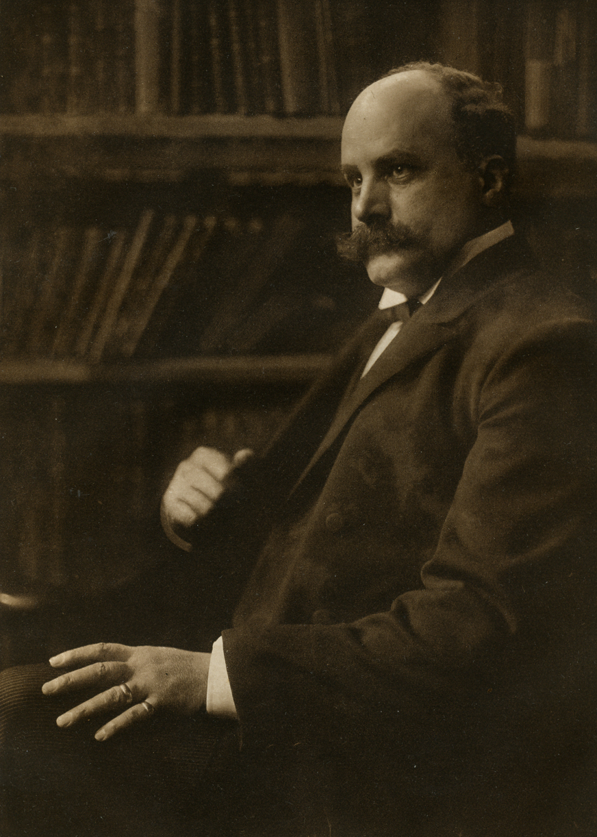 Porträt von Prof. Dr. Robert Münzel