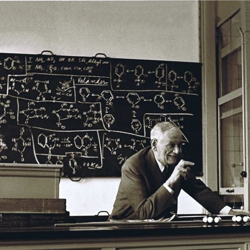 Porträt von Prof. Dr. Fritz Georg Arndt